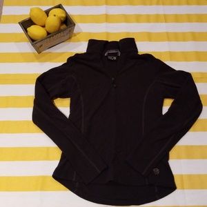 Mountain Hardware Black Fleece 1/4 zip